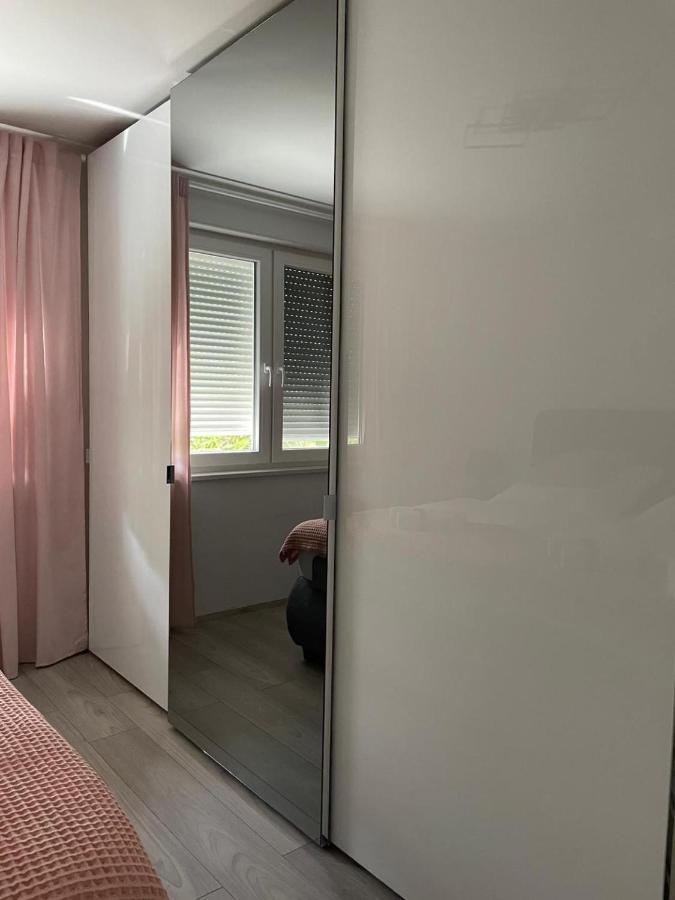 Apartment Tomy Рийека Екстериор снимка